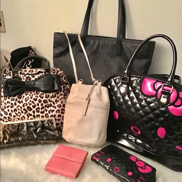 purses of MK